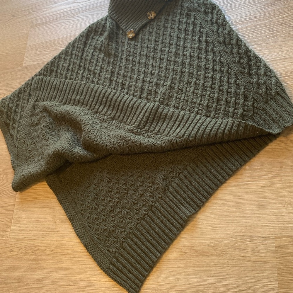 Lord & Taylor Knit Poncho Sweater - Picture 5 of 9